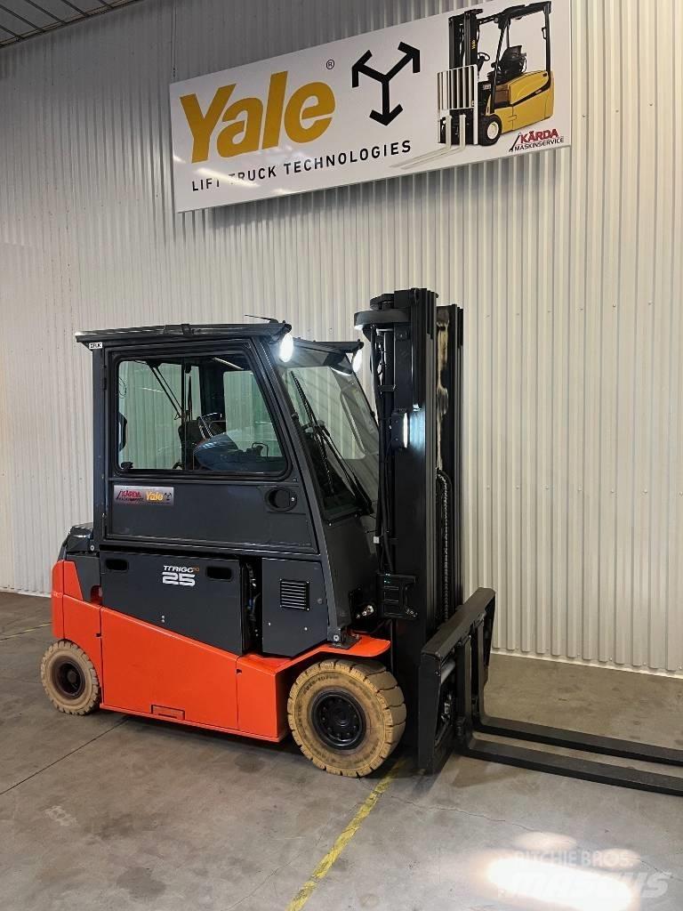 Toyota 8 FBMT 25 Elektriske trucker