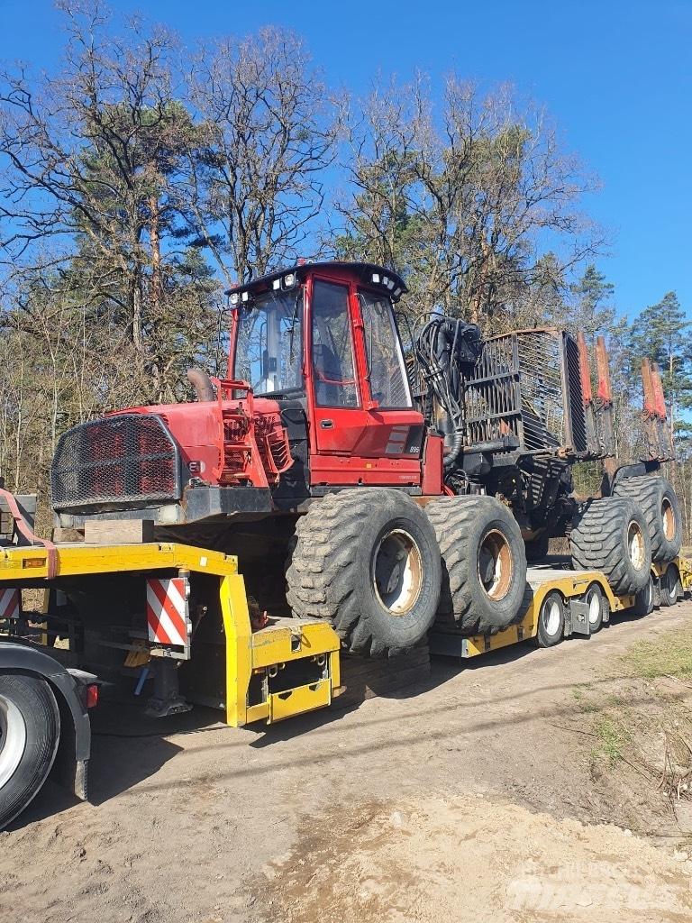 Komatsu 895 Lassbærere