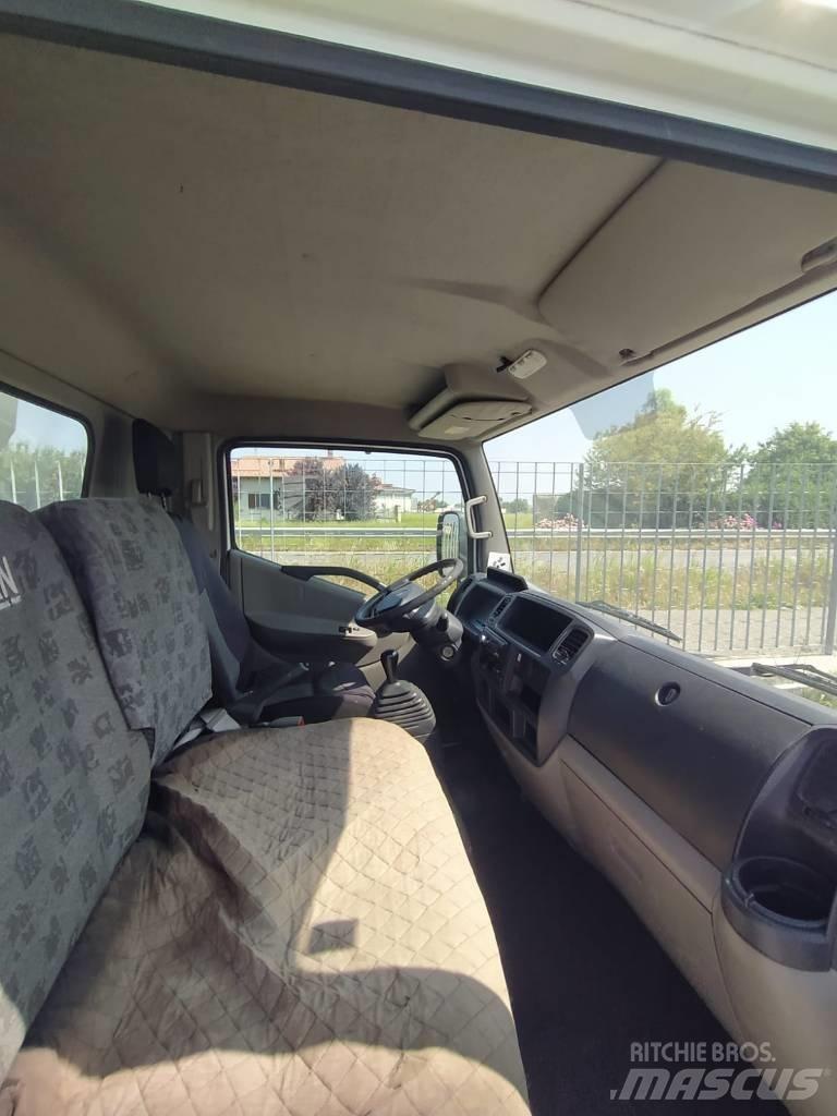 Multitel MT182 Bilmontert lift