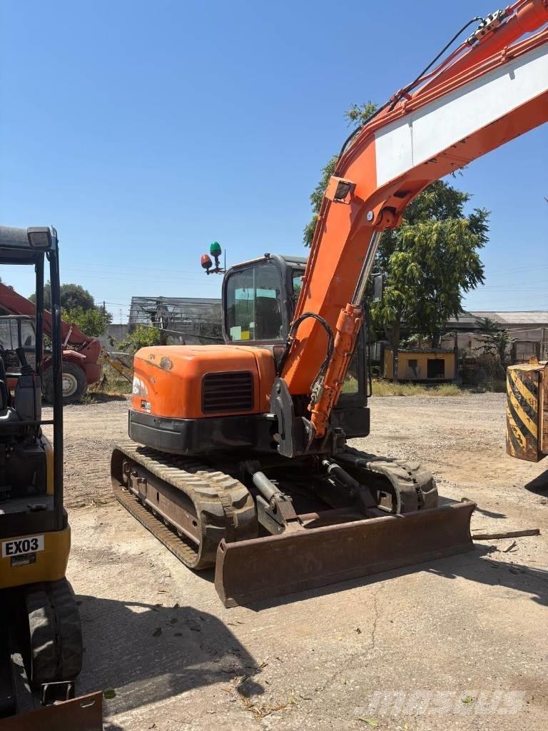 Doosan DX 80 R Midigravere 7 - 12t