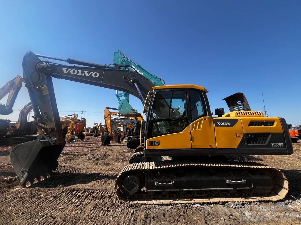 Volvo EC 220 Beltegraver