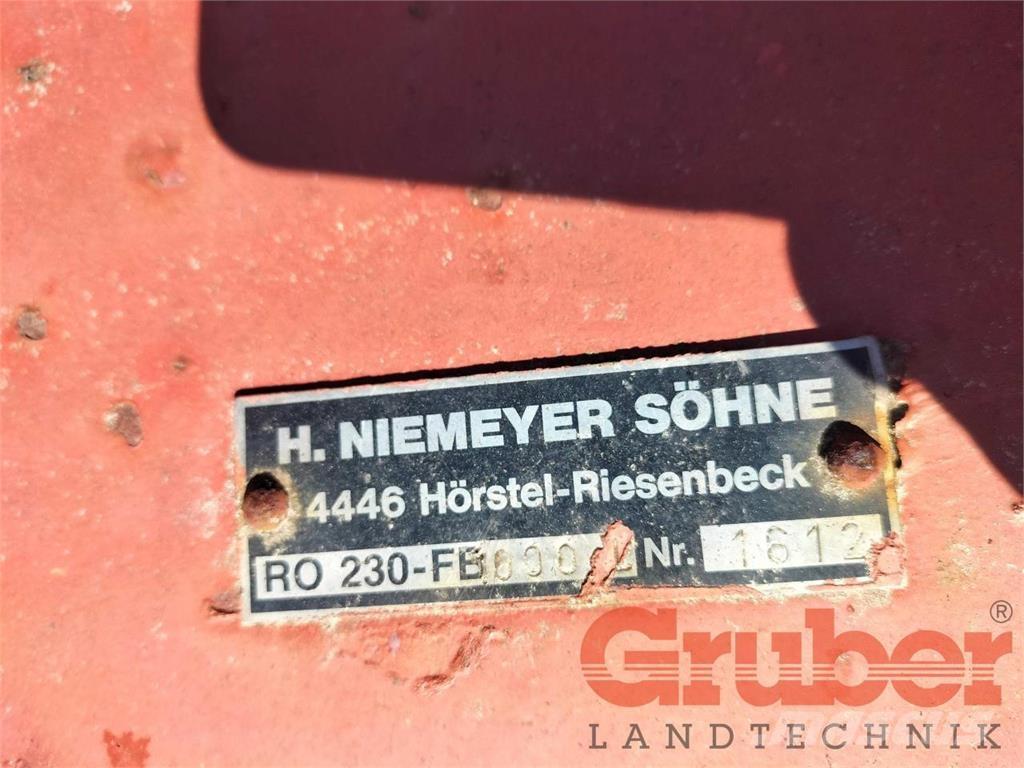 Niemeyer RO 230 Slåmaskiner