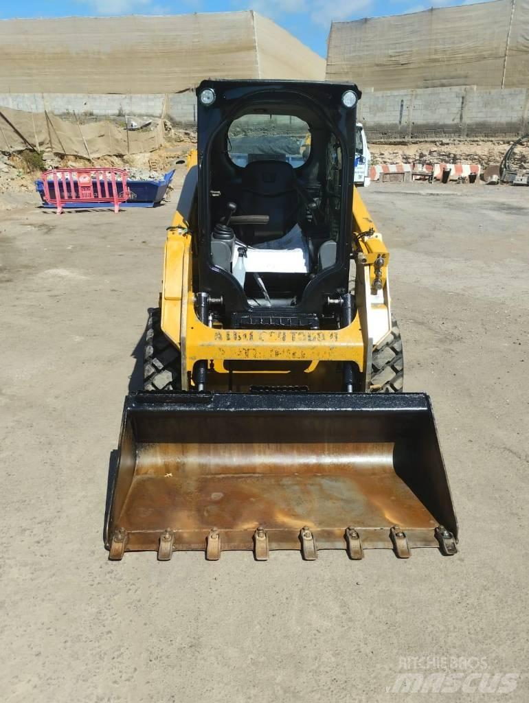 CAT 226 D Kompaktlastere