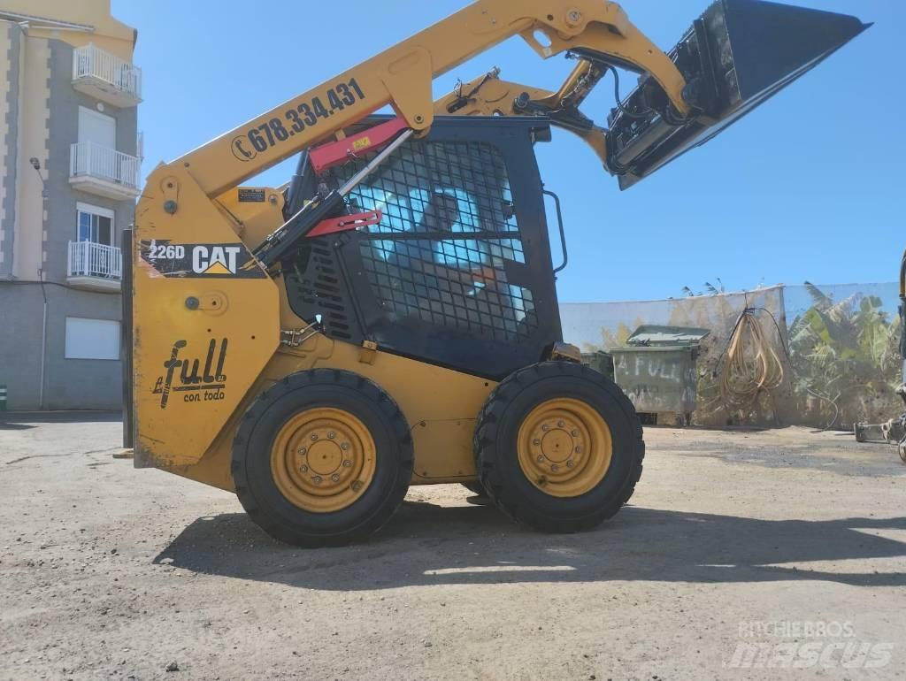 CAT 226 D Kompaktlastere