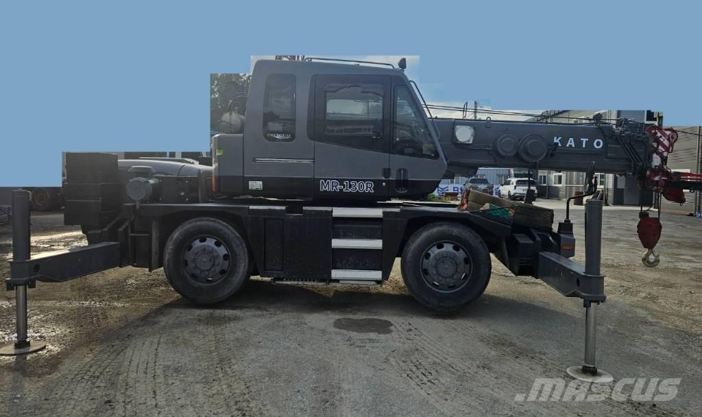 Kato KRM-13H-2 Allterreng kraner