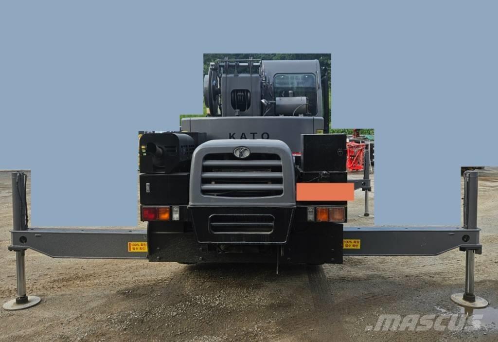 Kato KRM-13H-2 Allterreng kraner