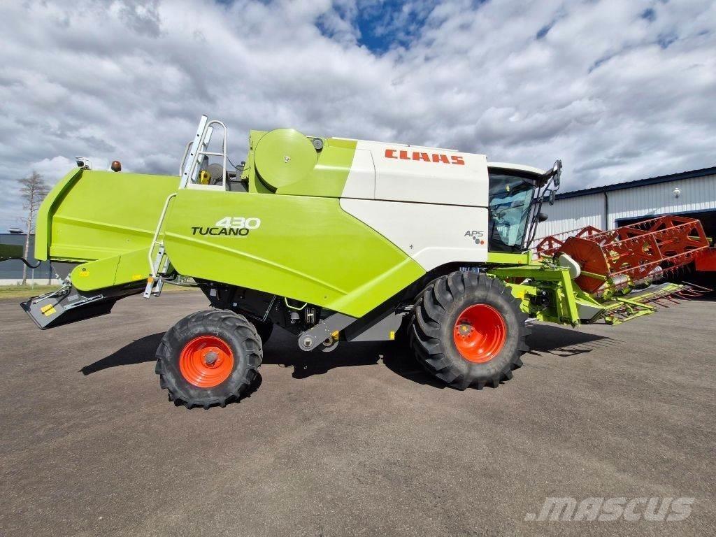 CLAAS Tucano 430 Skurtreskere