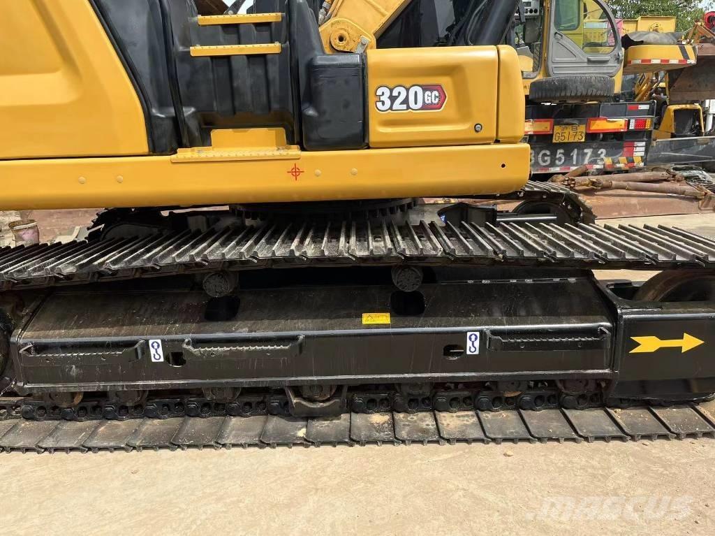 CAT 320 GC Beltegraver