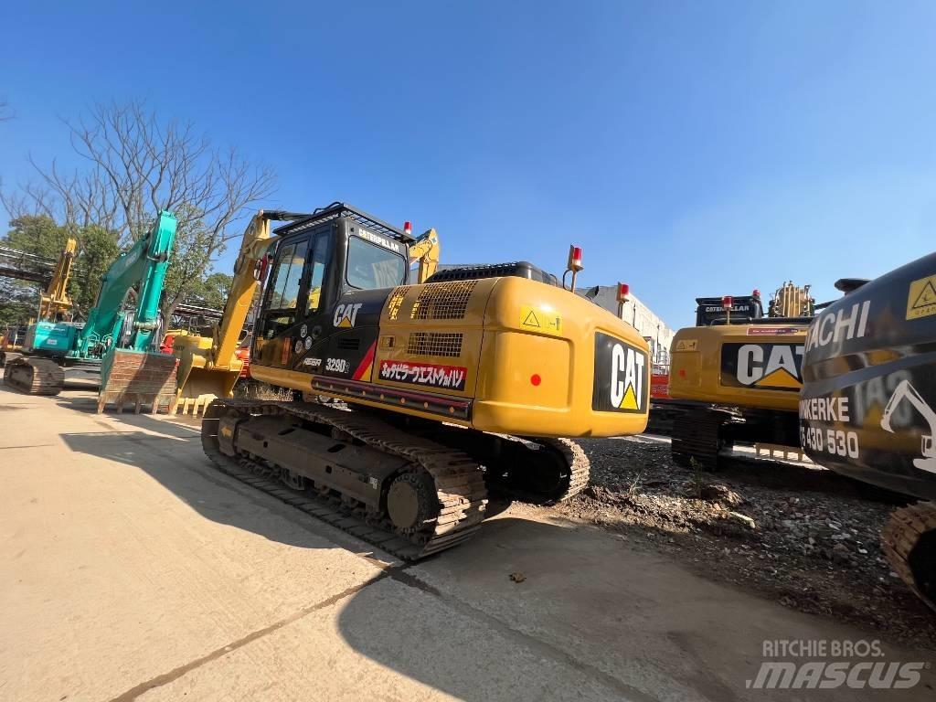CAT 329D Beltegraver