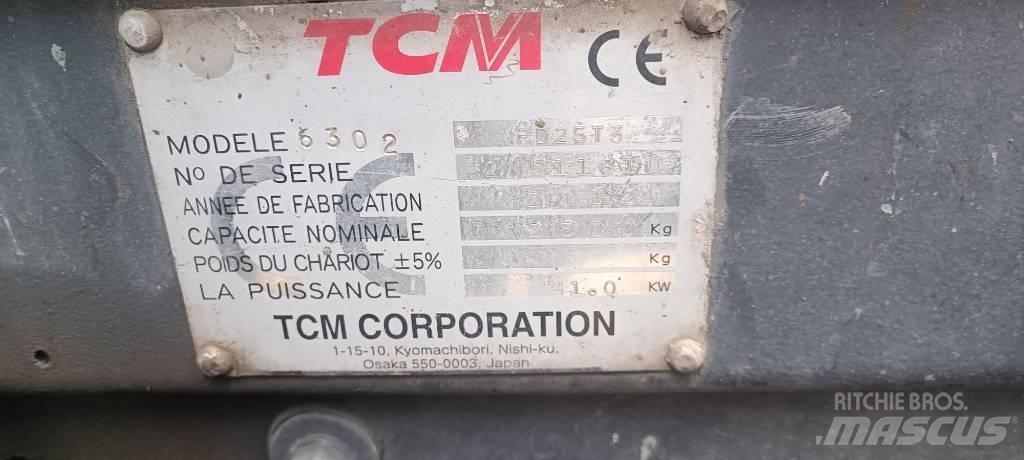 TCM FD25T3 Diesel Trucker