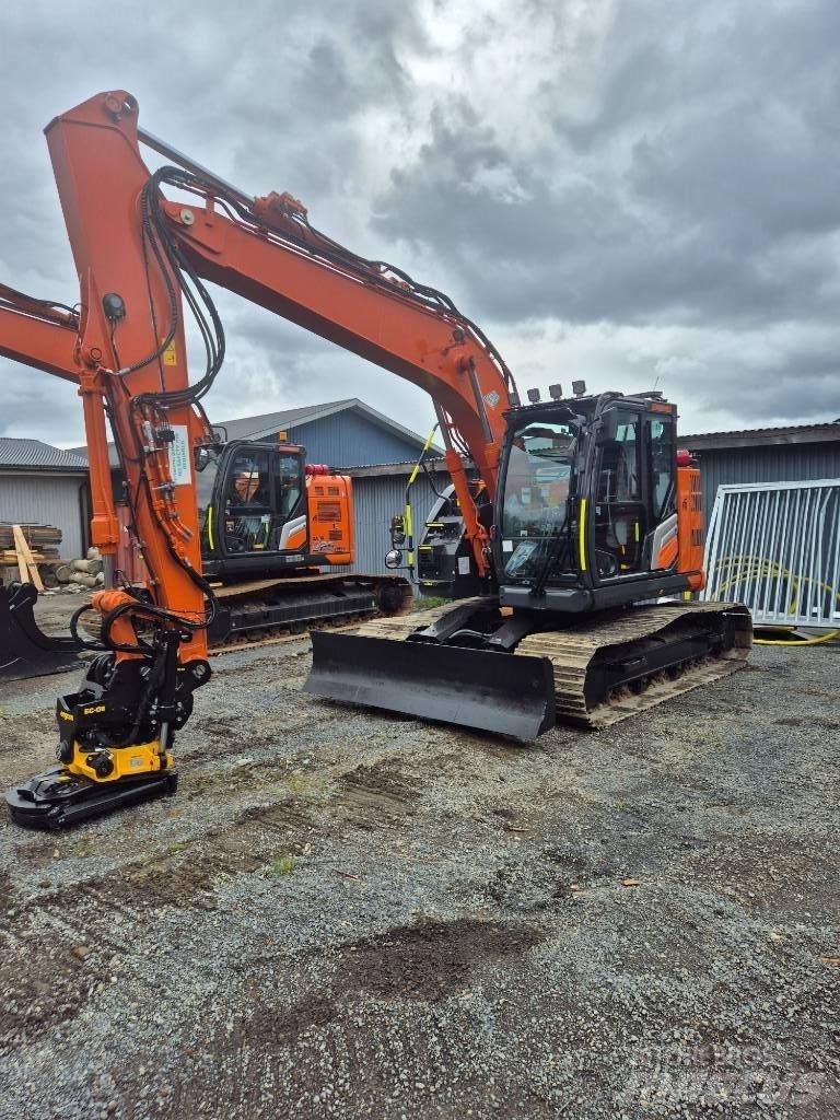 Hitachi ZX 135 US -7 Beltegraver