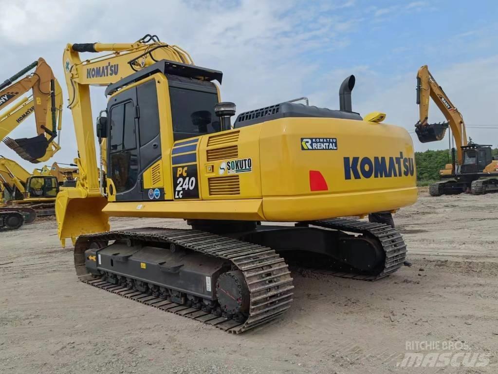 Komatsu PC 240 LC Beltegraver