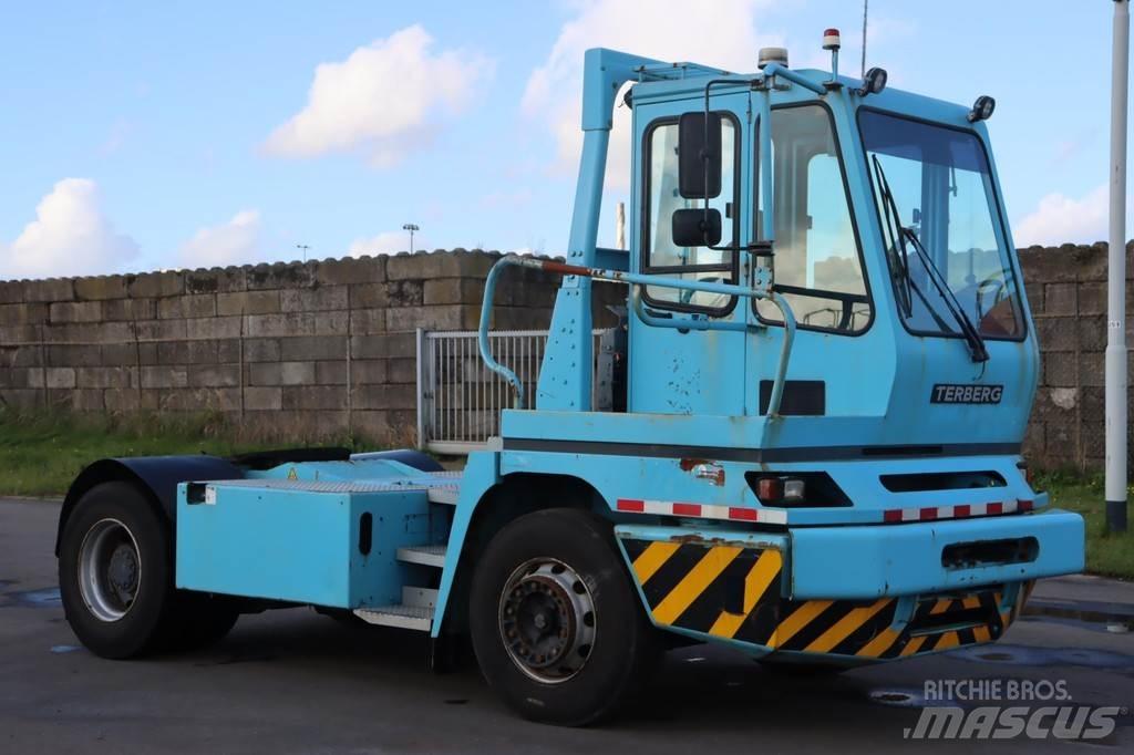 Terberg YT222 Terminaltraktor