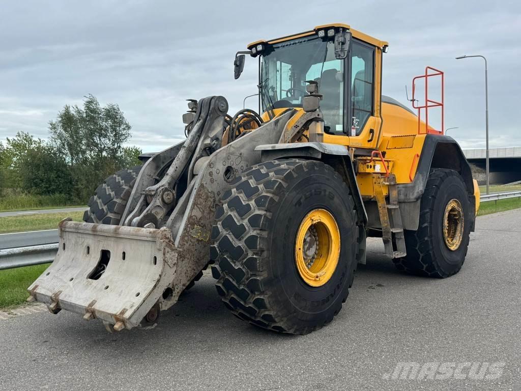 Volvo L220H Hjullastere