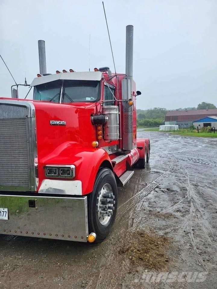 Kenworth W 900 L Trekkvogner