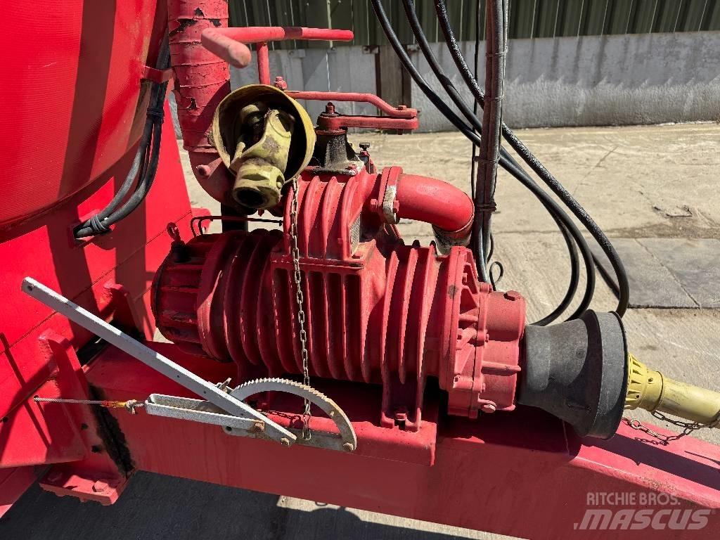 Hi-Spec 2500 Tanker Slamtanker