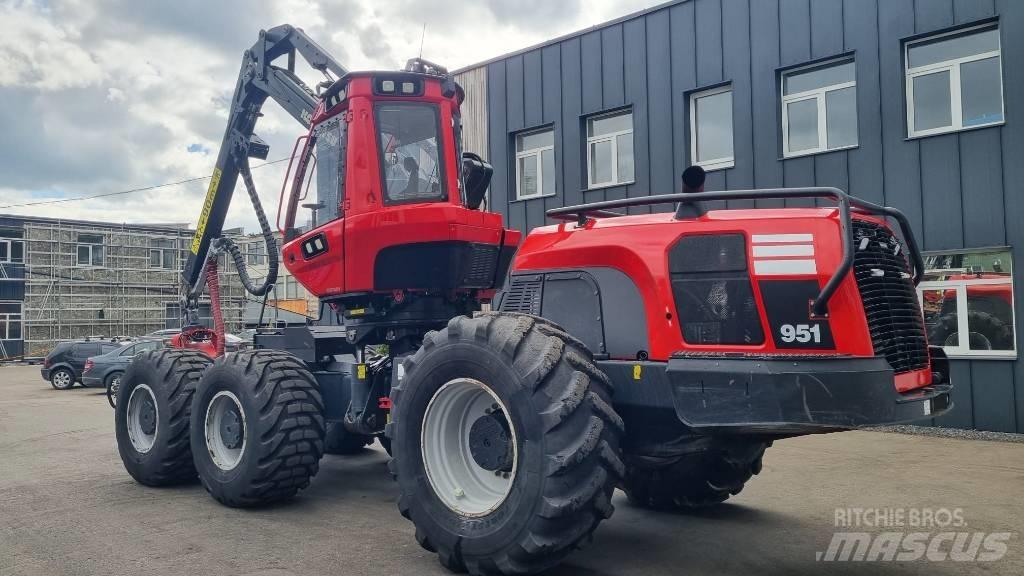 Komatsu 951 Hogstmaskiner