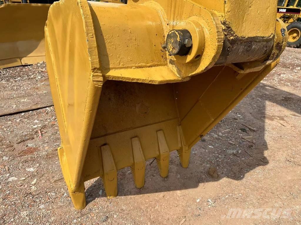 CAT 320 B Beltegraver