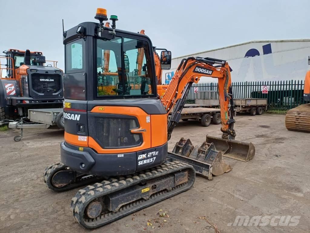 Doosan DX 27 Z - 7 Minigravere <7t