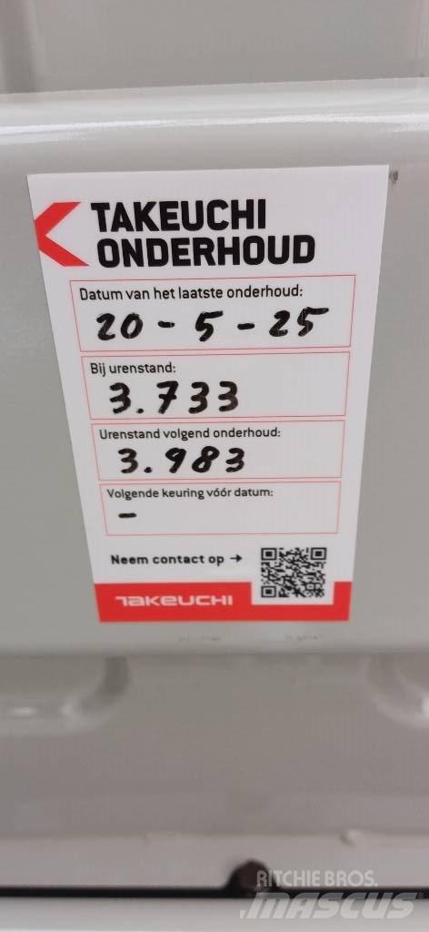 Takeuchi TB 215 R Minigravere <7t