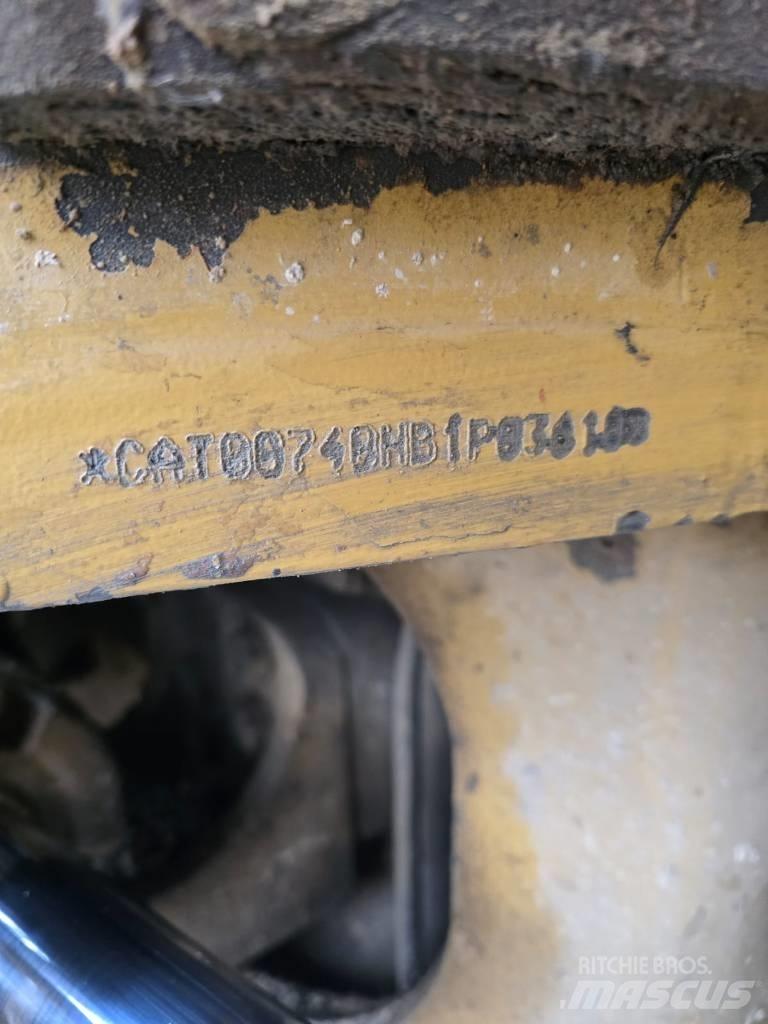 CAT 740 Rammestyrte Dumpere
