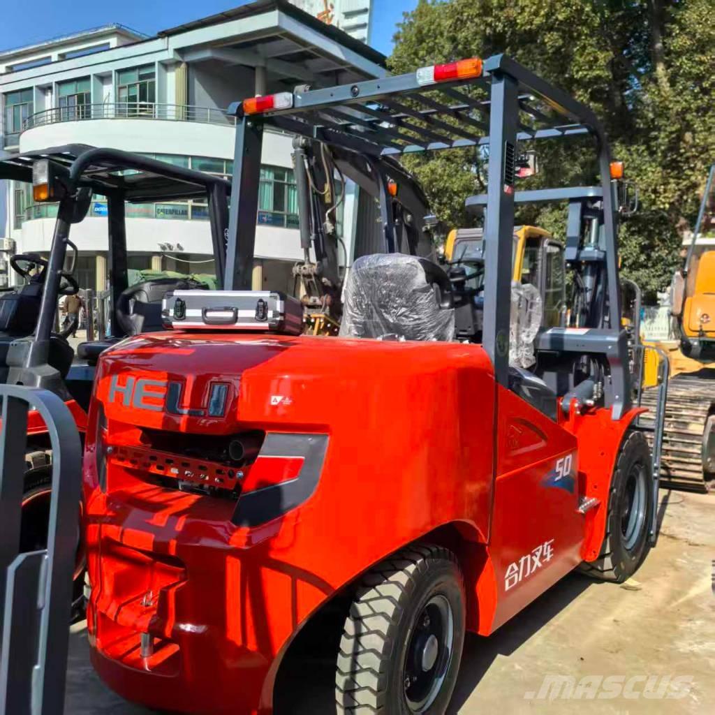 Heli CPCD 50 Diesel Trucker