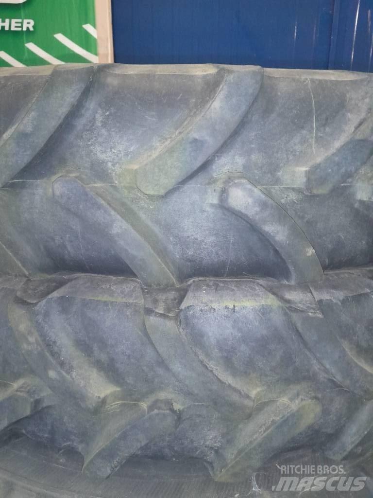 Michelin 9,5-32 Dekk, hjul og felger