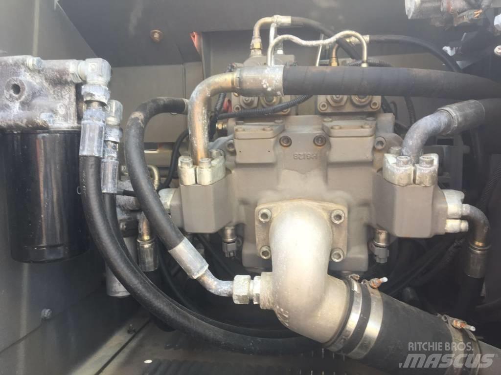 Hitachi zx240 Beltegraver