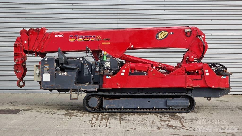Unic URW 706 Minikraner