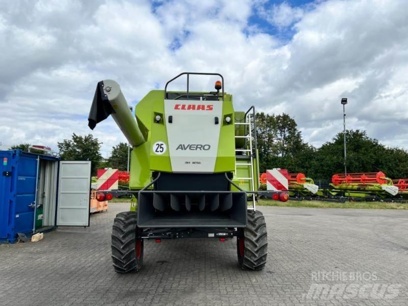 CLAAS AVERO 240 Skurtreskere