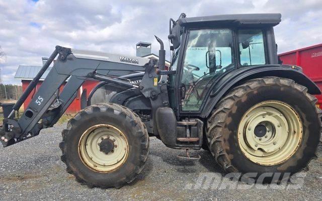 Valtra N141 HiTech Traktorer
