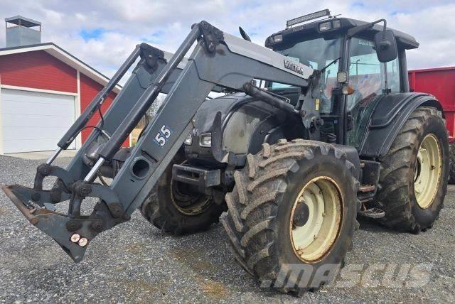 Valtra N141 HiTech Traktorer
