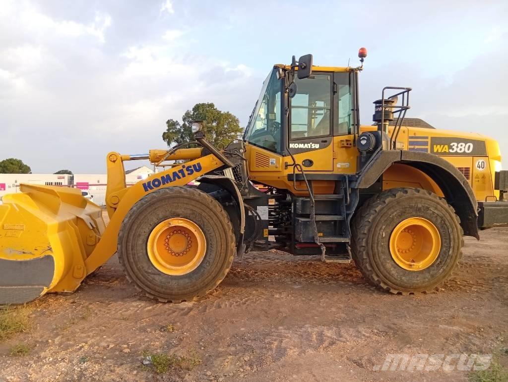 Komatsu WA 380-8 Hjullastere