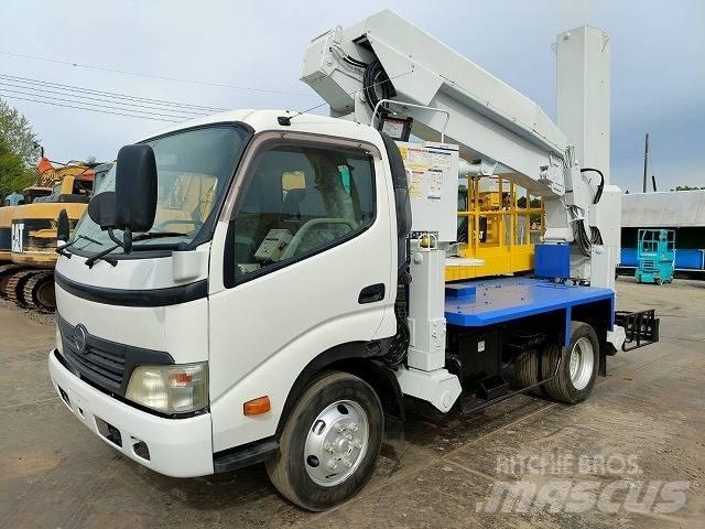 Tadano BT-110-1 Bilmontert lift