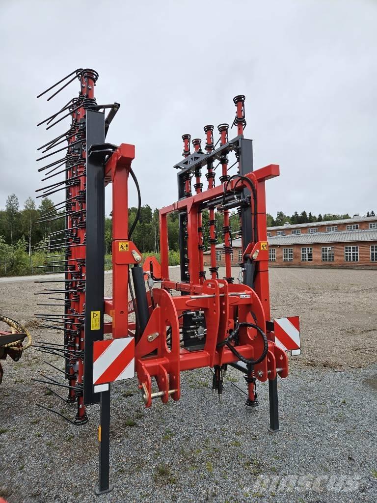 Tume Harrow s 660 L Harver