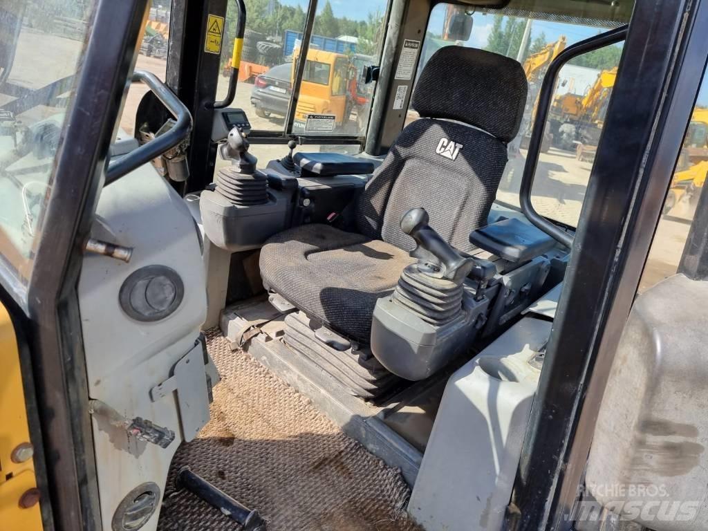 CAT D 6 K LGP Dozere Beltegående
