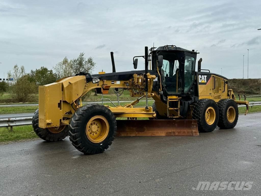 CAT 140M Veihøvler