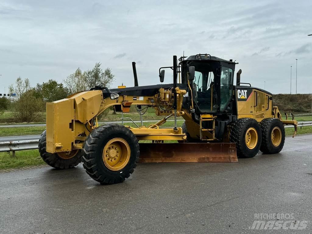 CAT 140M Veihøvler