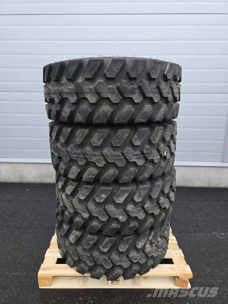 Firestone Duraforce Dekk, hjul og felger