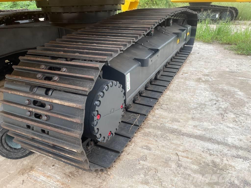 Komatsu PC 220 Beltegraver