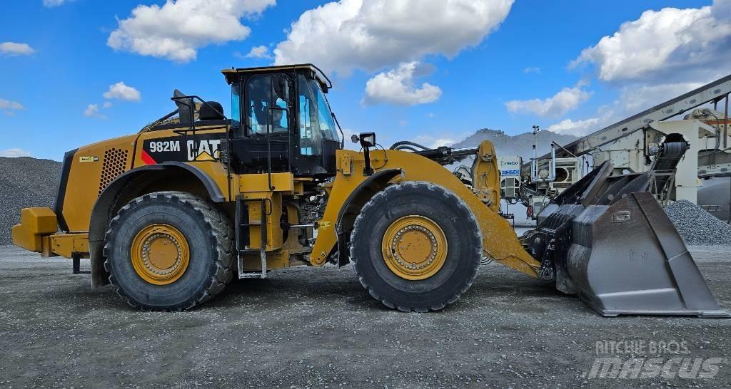 CAT 982 M Hjullastere