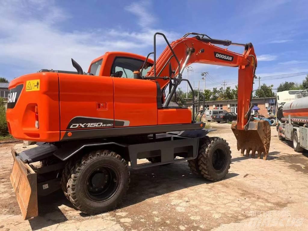 Doosan DH150W Hjulgravere