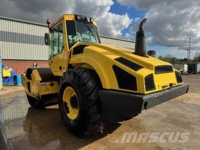 Bomag BW 213 D H-4 Valsetog