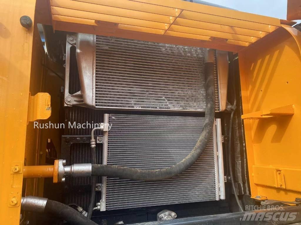 Hyundai R300LC-9 Beltegraver