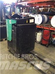 Mitsubishi PBR20N Lavtløftende truck med platform