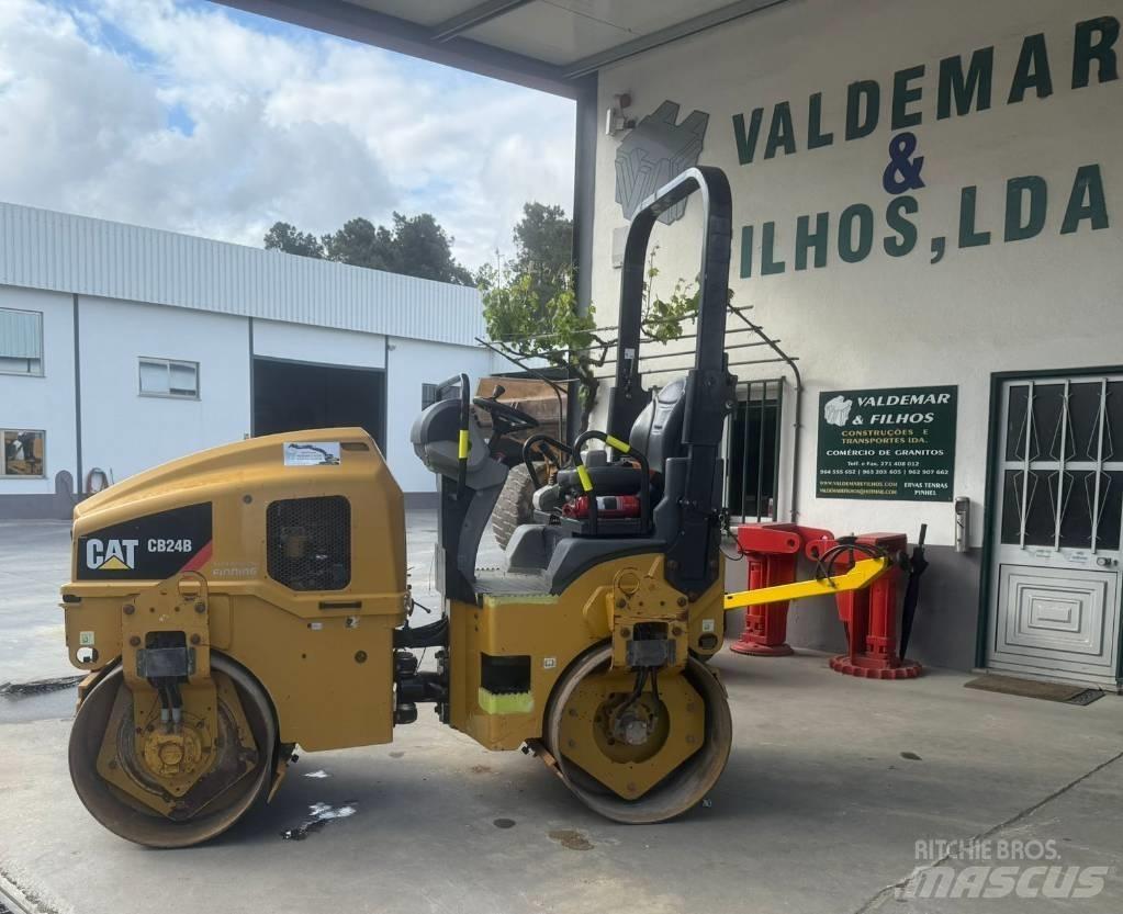 CAT CB 24 B, CB24 Tandem Valser