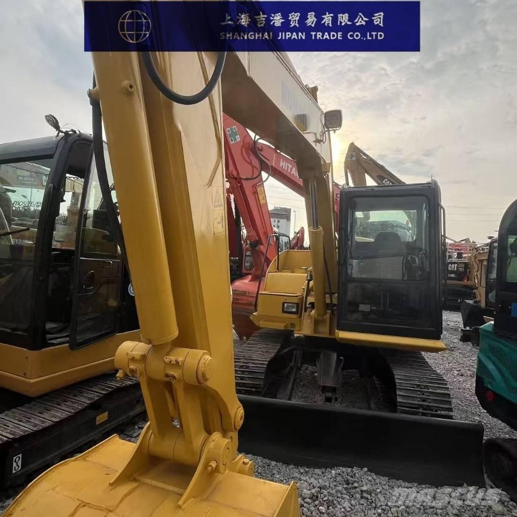 Komatsu PC 70 Beltegraver