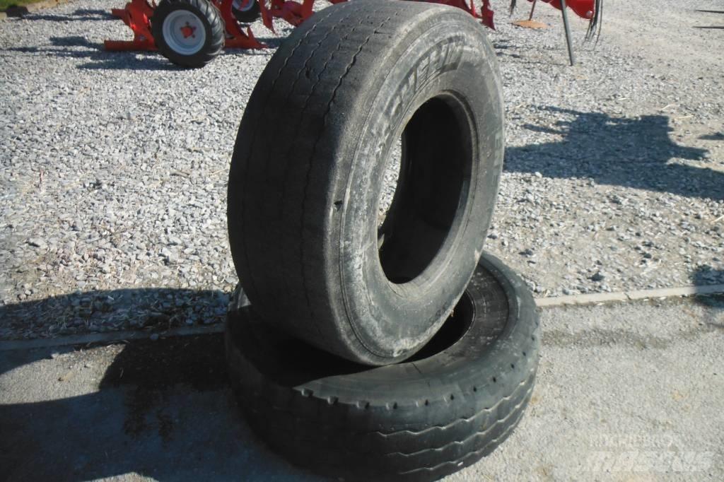 Michelin 385/65R22.5 Dekk, hjul og felger