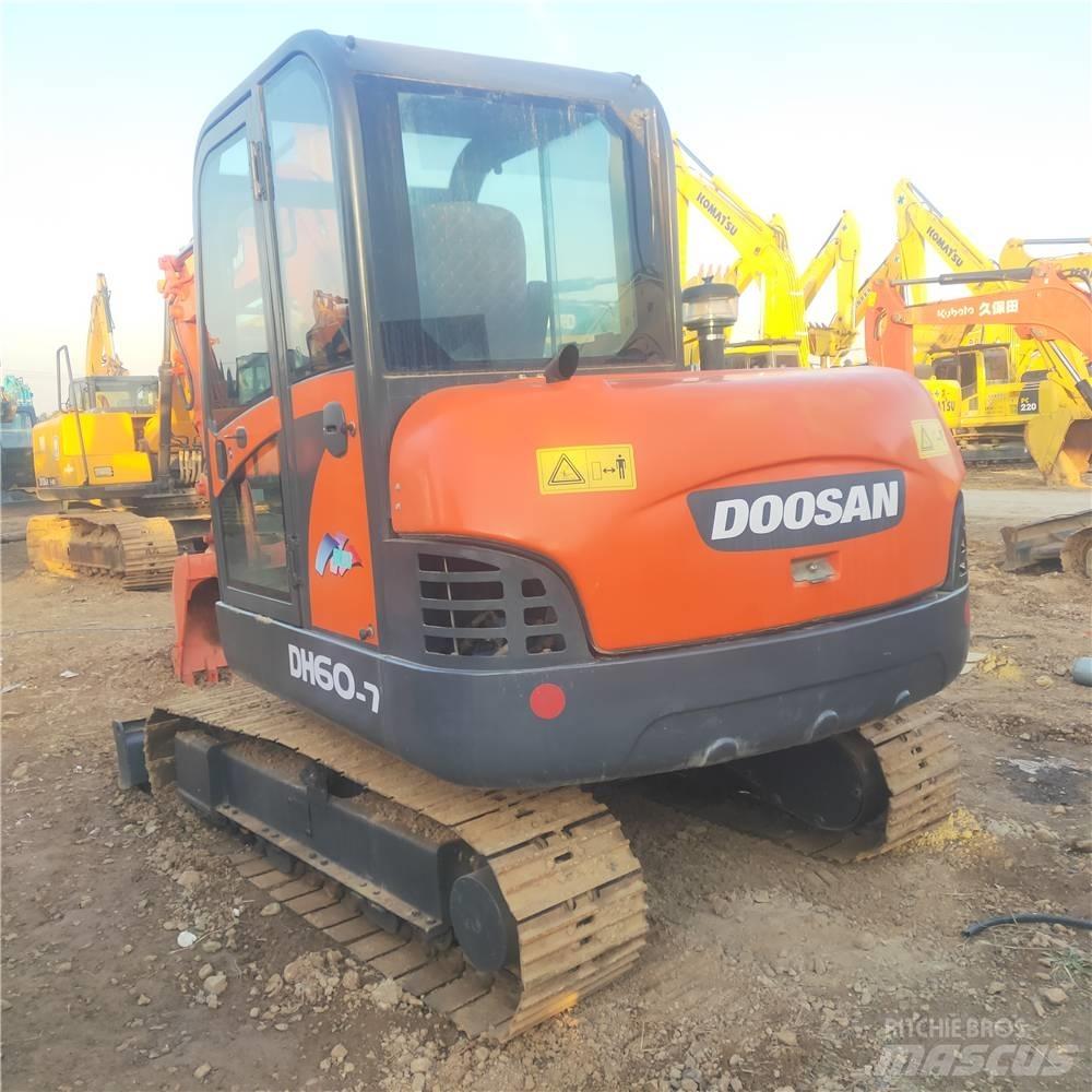 Doosan DH 60-7 Minigravere <7t