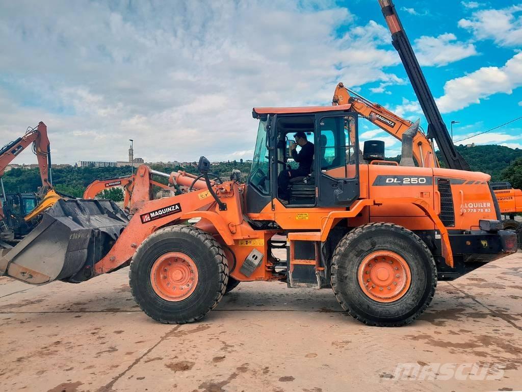 Doosan DL 250-3 Hjullastere